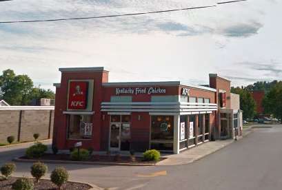 KFC, 741 Washington St W