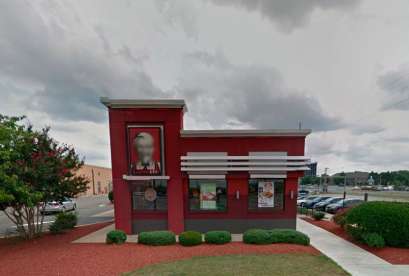 KFC, 7789 Sudley Rd