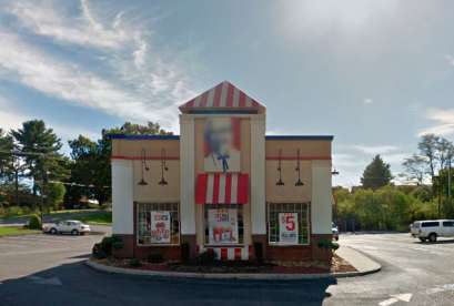 KFC, 882 E Main St