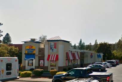 KFC, 9229 N Division St