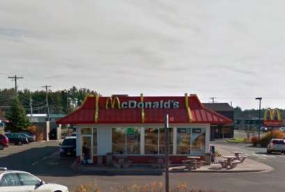 McDonald's, 104 N River St