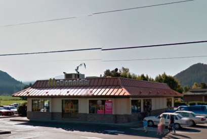 McDonald's, 110 Roosevelt Ave E