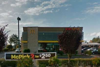 McDonald's, 11012 Pacific Ave S