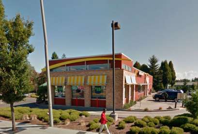 McDonald's, 15210 Pacific Hwy W