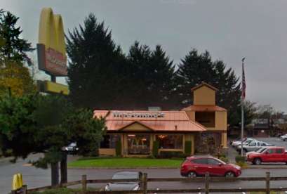 McDonald's, 17450 140th Ave NE