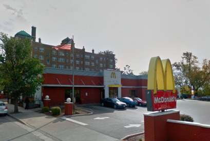 McDonald's, 2455 W Wisconsin Ave