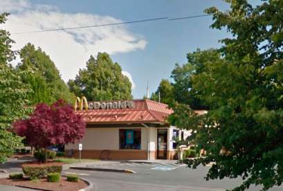 McDonald's, 3003 California Ave SW