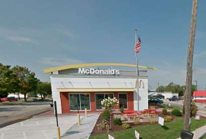 McDonald's, 3512 Calumet Ave
