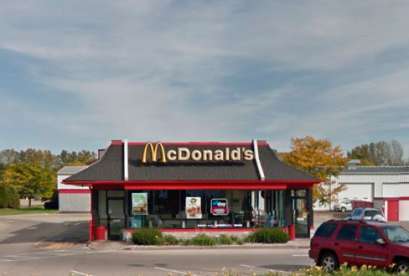 McDonald's, 3709 Kinsman Blvd
