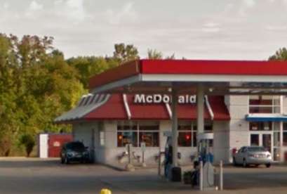 McDonald's, 656 E Green Bay Ave