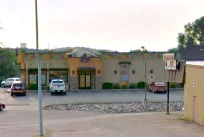 Taco Bell, 1092 W Fulton St