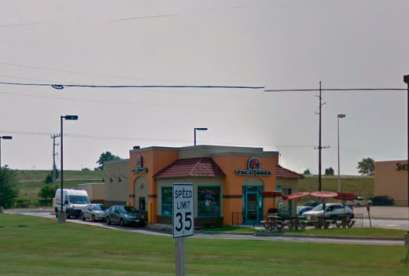 Taco Bell, 1462 E Geneva St