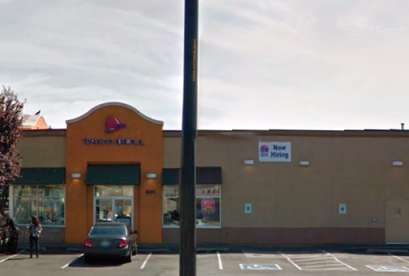 Taco Bell, 320 Rainier Ave S
