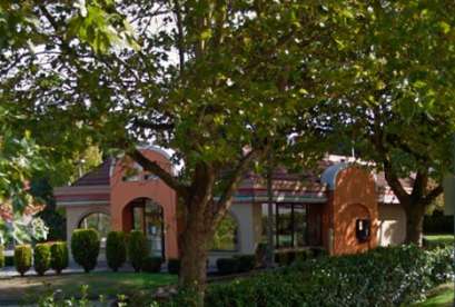 Taco Bell, 3458 SE Mile Hill Dr