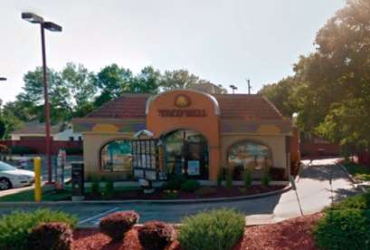 Taco Bell, 4143 N 76th St