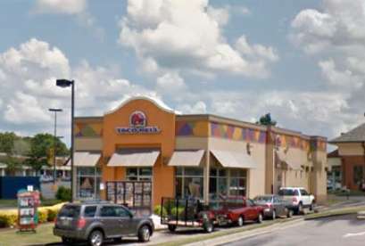 Taco Bell, 5322 Oaklawn Blvd