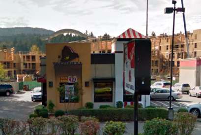 Taco Bell, 555 NW Gilman Blvd