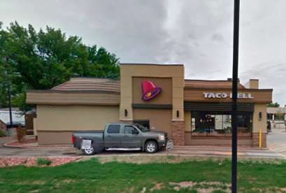 Taco Bell, 616 E Wisconsin Ave