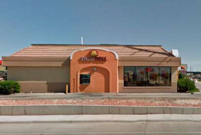 Taco Bell, 701 E Boxelder Rd