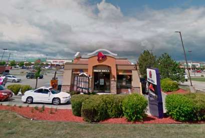 Taco Bell, 7020 Green Bay Rd