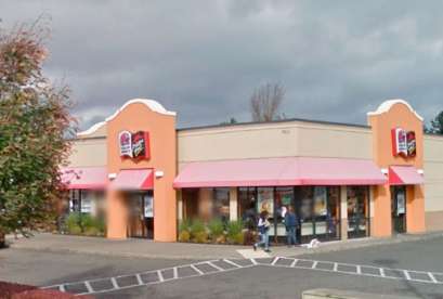 Taco Bell, 9511 Bridgeport Way SW