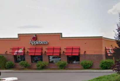 Applebee's, 4626 196th St SW