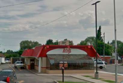 Arby's, 450 E State Rd
