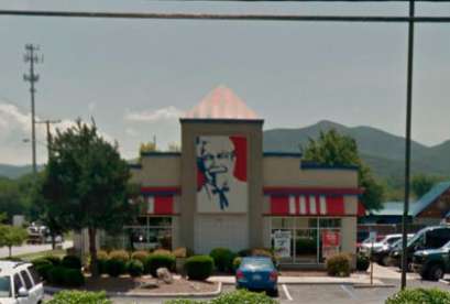 KFC, 1800 W Main St