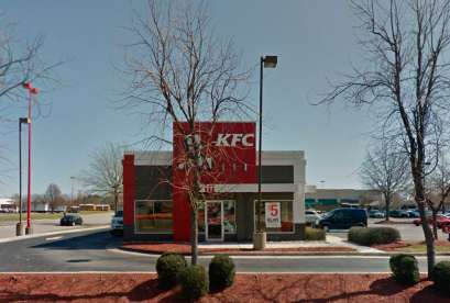 KFC, 2072 S Independence Blvd