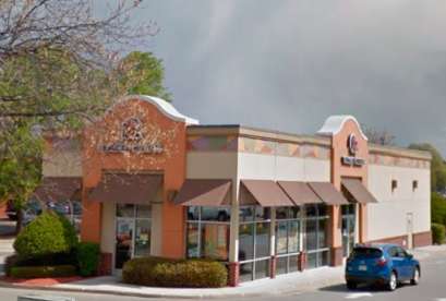 Taco Bell, 12126 Jefferson Ave
