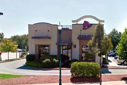 Taco Bell, 1361 S 60th St