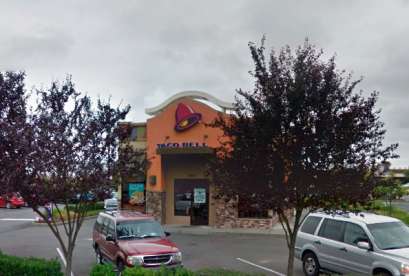 Taco Bell, 2945 S 38th St