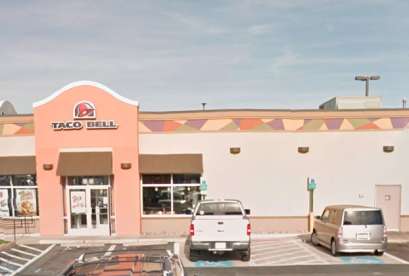Taco Bell, 8891 Centreville Rd