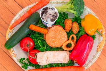 Vegetarian menu items at restaurant and fast food chains