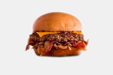 Mooyah Cheddar Bacon BBQ Burger