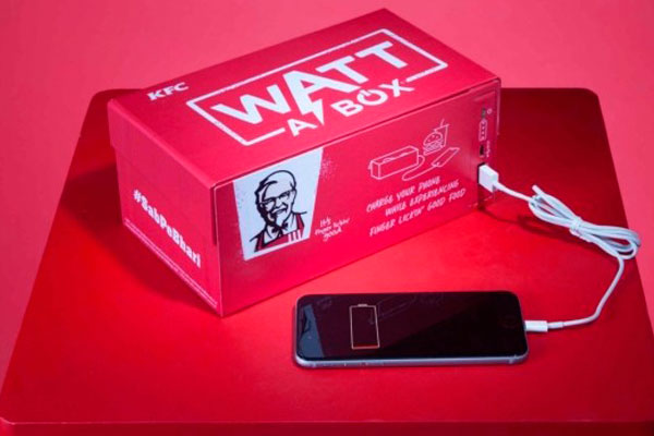 Charge your phone with KFC's new take-out box - fastfoodinusa.com