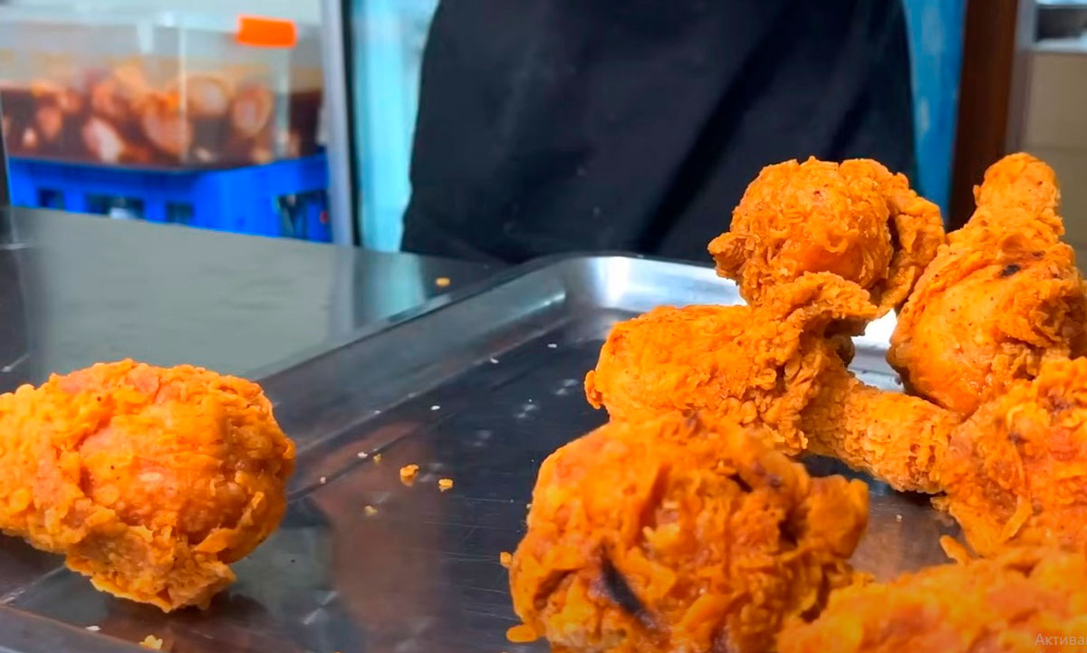Making the famous KFC from chicken legs at home conditions video Fast