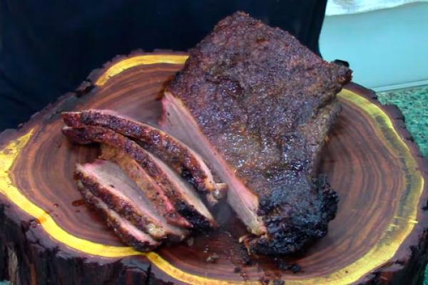 Pit Barrel Brisket - video Fast Food